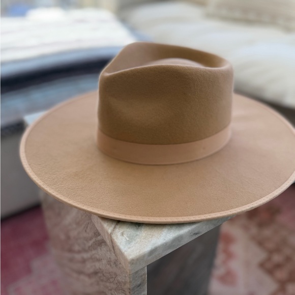 Lack Of Color Teak Rancher - Picture 4 of 5